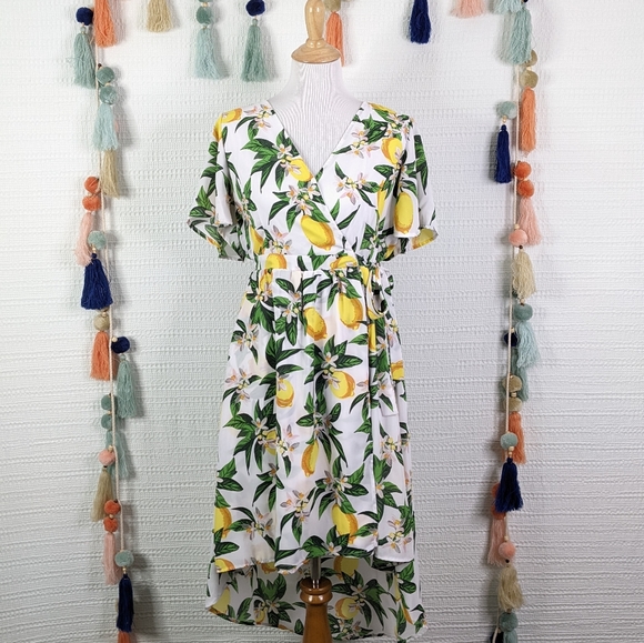 New York & Company Dresses & Skirts - NY&Co Lemon Dress